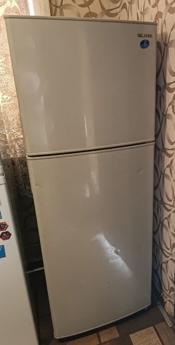 Холодильник Samsung RT34GCMG2/BWT