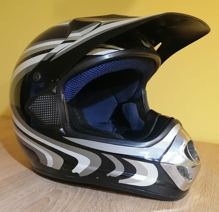 Kask oddam małolatowi