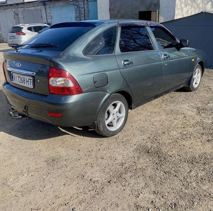 Lada priora 2172 - 2008 року
