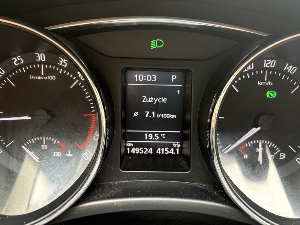 Skoda Superb 2013 DSG  kombi Elegance 149 tys przebieg