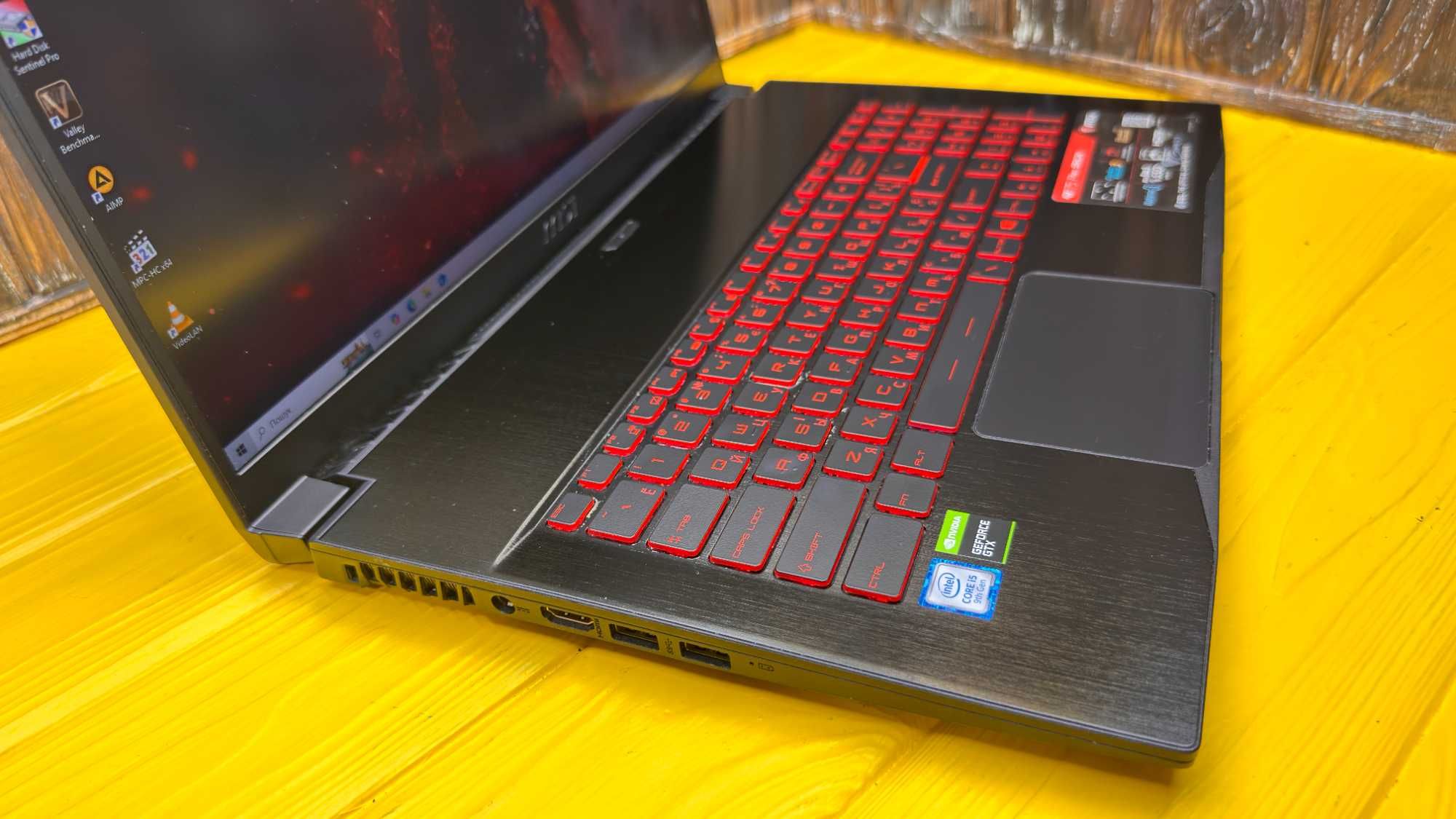 Стильный Игровой Ноутбук MSI GF75 Thin /17.3" FHD IPS/GTX 1050 TI 4 GB