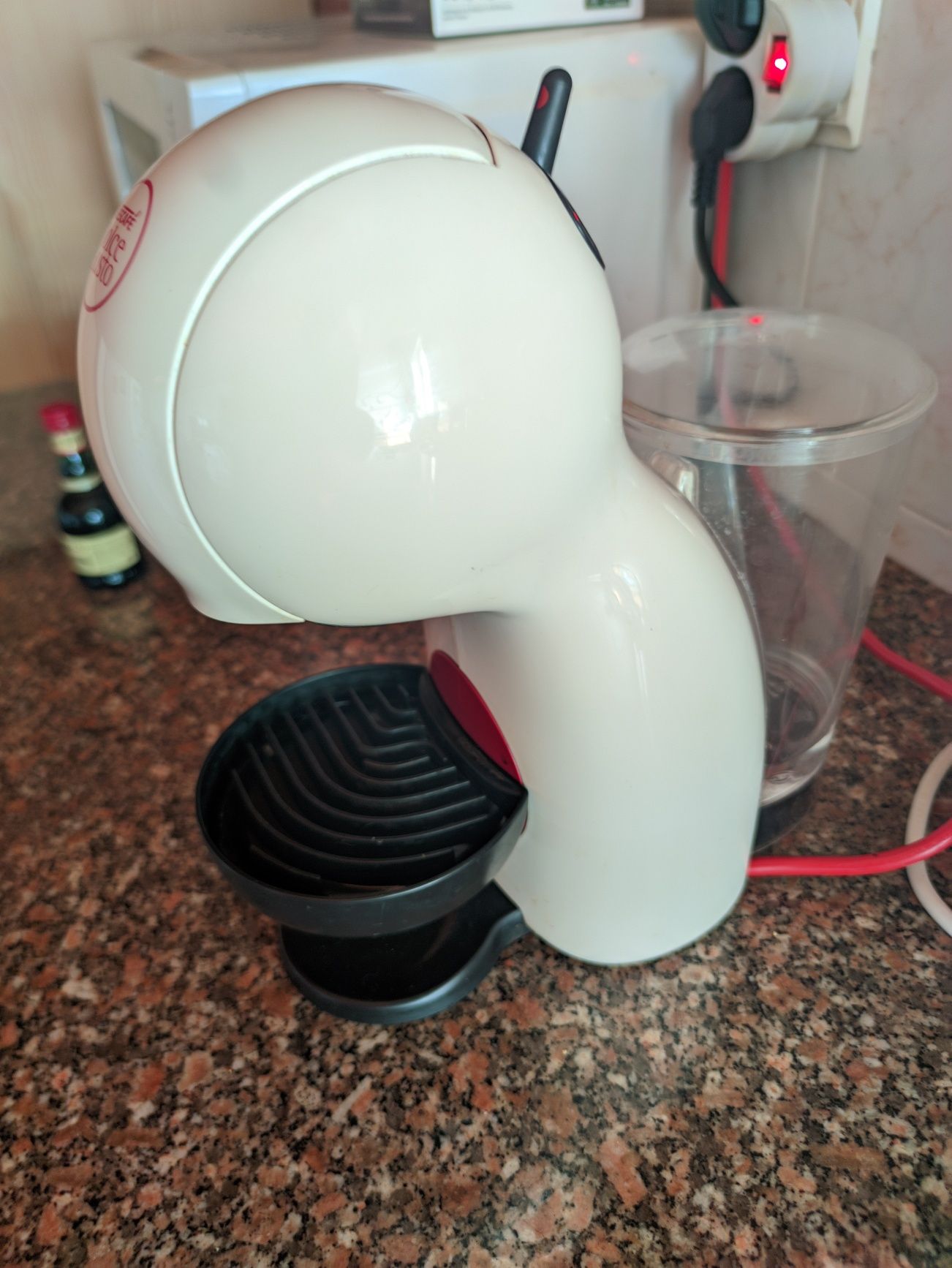 Máquina café Dulce Gusto