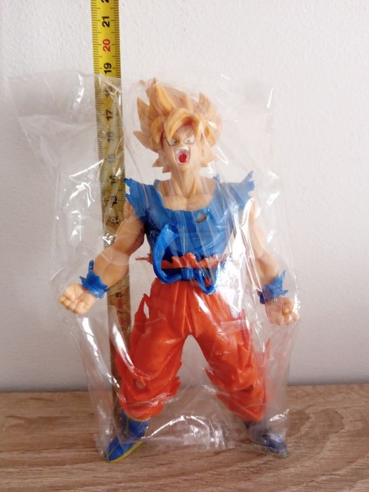 Boneco Dragon Ball Novo (19cm)
