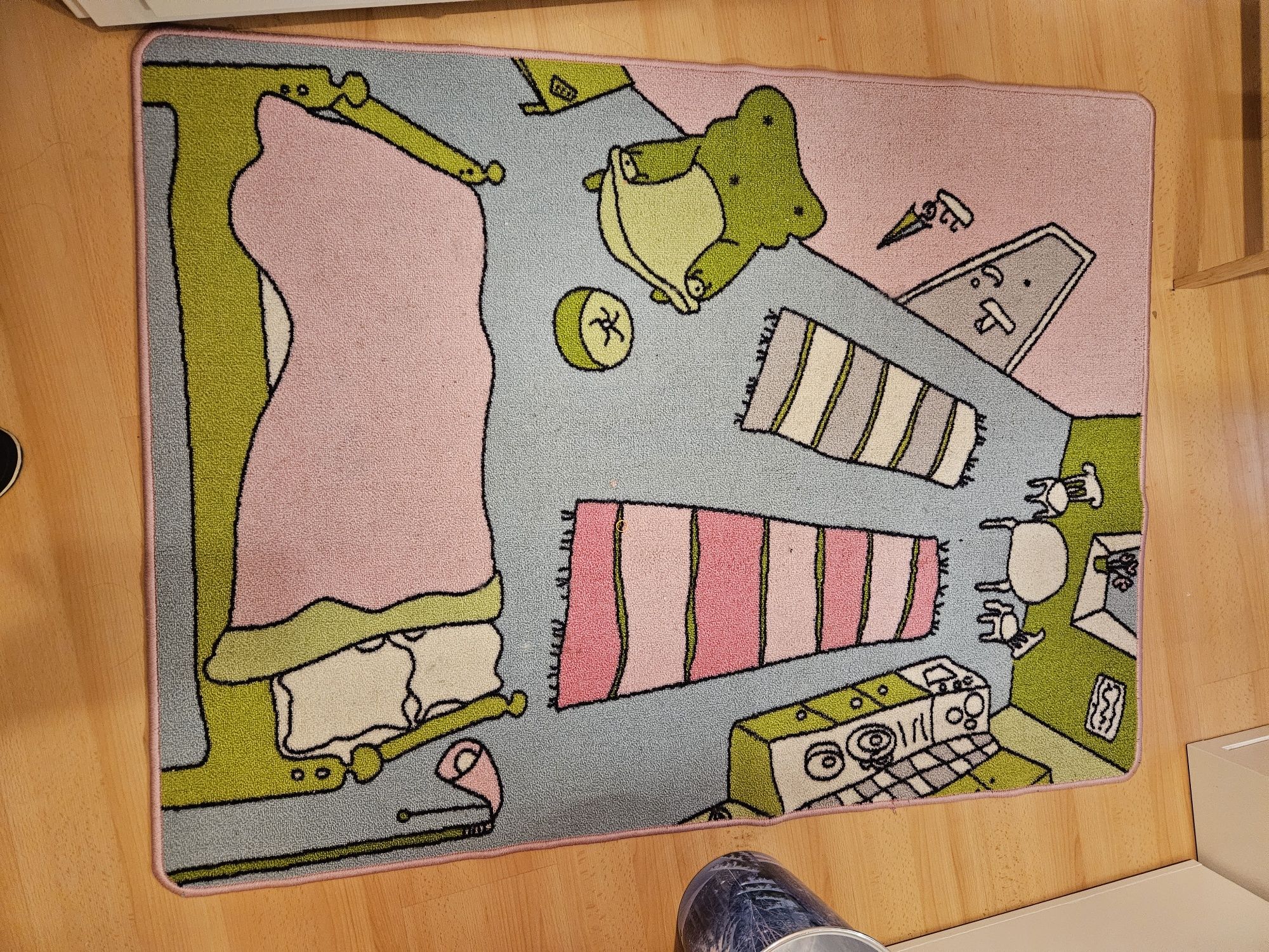 Rummet Ikea dywan dla dziewczynki