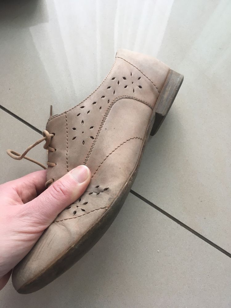 Buty skórzane trzewiki półbuty damskie camel Lasocki r. 39