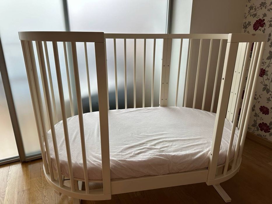 Дитяче ліжко 9 в 1 з маятниковою системою