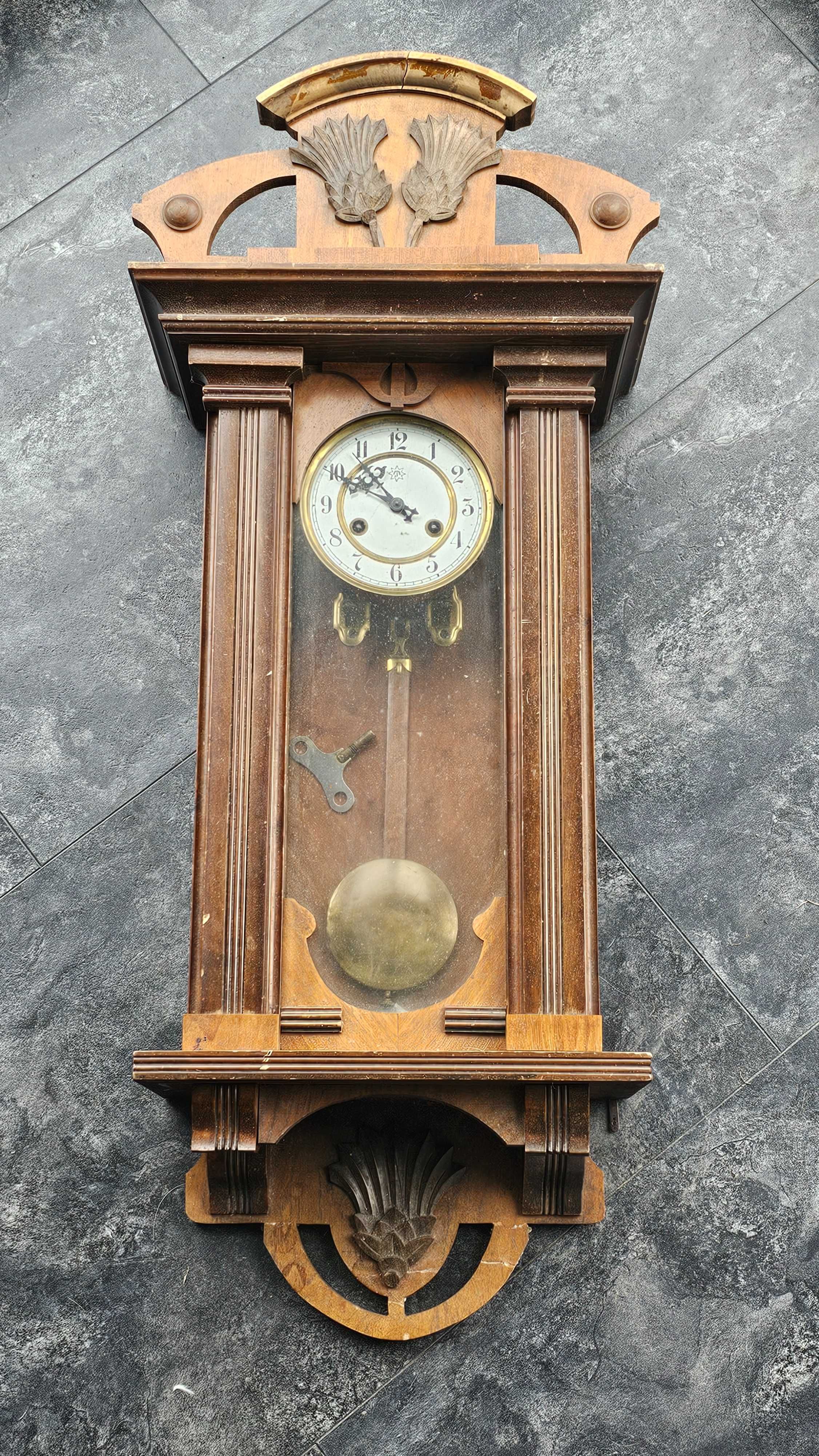 Zegar wiszący Junghans mechanizm B11