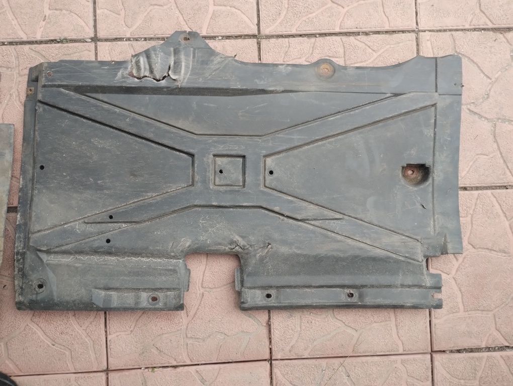 Подкрылки заднии BMW e39