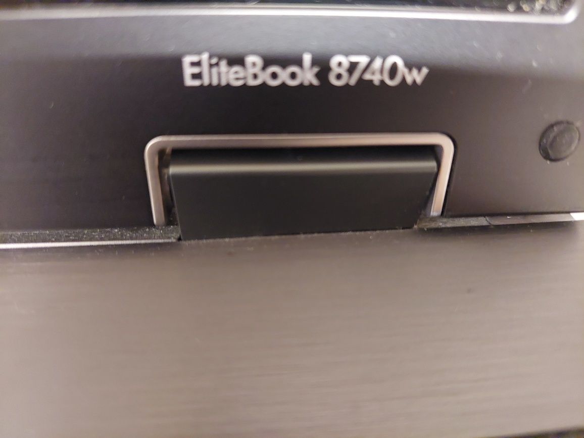 HP Notebook EliteBook 8740w