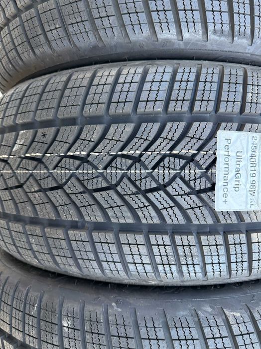 Резина зимова, нова, Good Year Ultra Grip Performance + * 245/40 R19