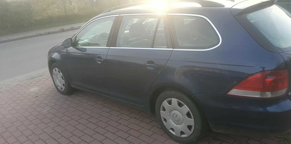 Sprzedam golf 5 kombi 1.9 TDI 105 koni