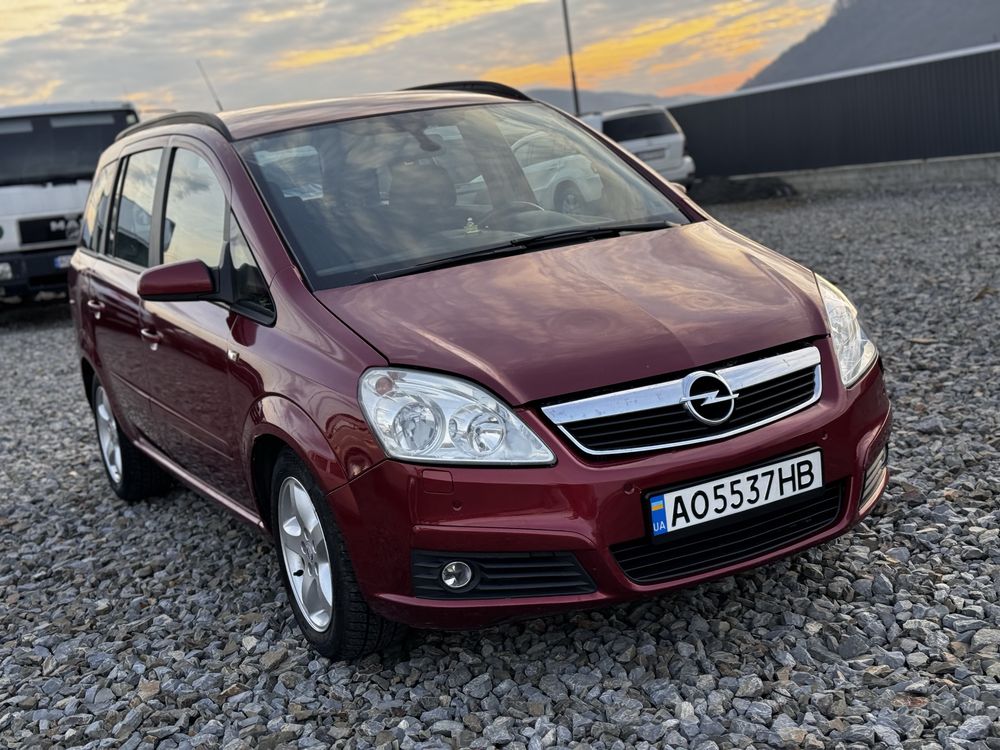 Opel Zafira 1.9tdi 7mist