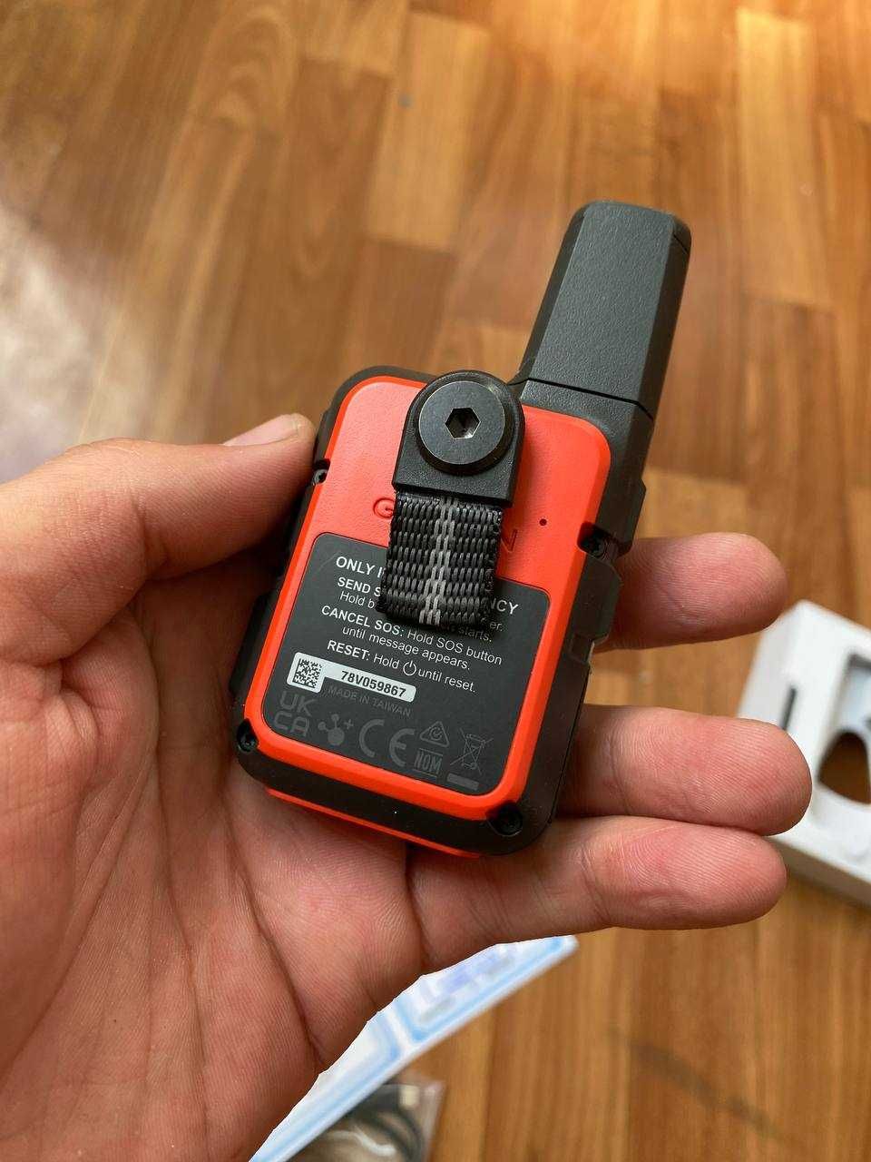 Супутниковий комунікатор Garmin inReach Mini 2 червоний