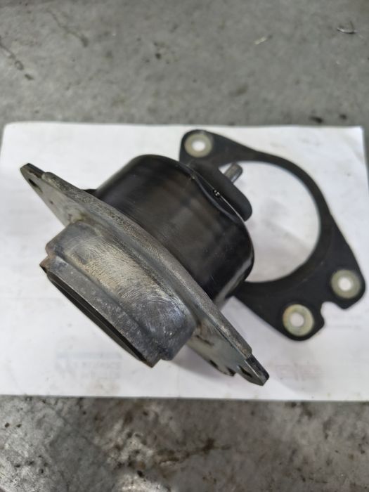 Подушка двигуна Renault LAGUNA 2 права,Рено лагуна 2