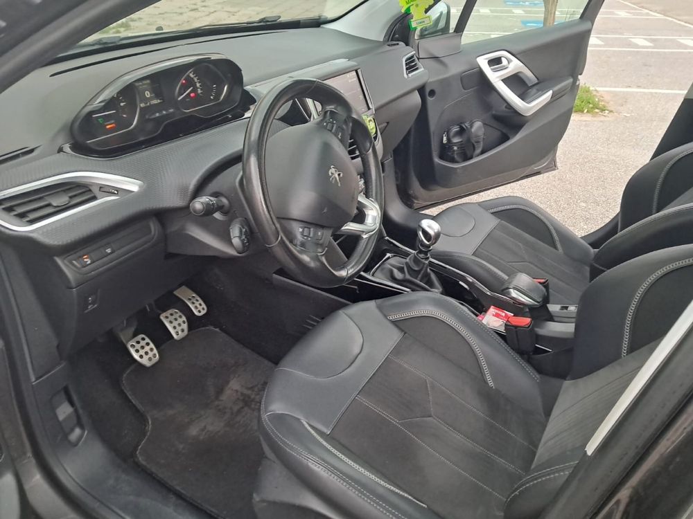 Peugeot 2008 1.2 2017