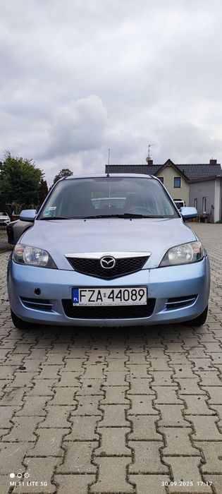 Mazda 2 z  2006r.