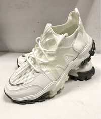 Кросівки білі нові унісекс 40 розмір