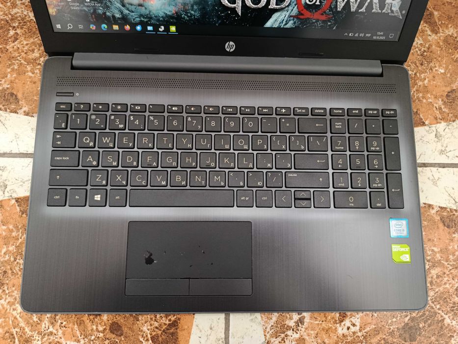 HP 15.6 IPS FULL HD (i3-7020u+Nvidia MX110+8gb+ssd256gb)