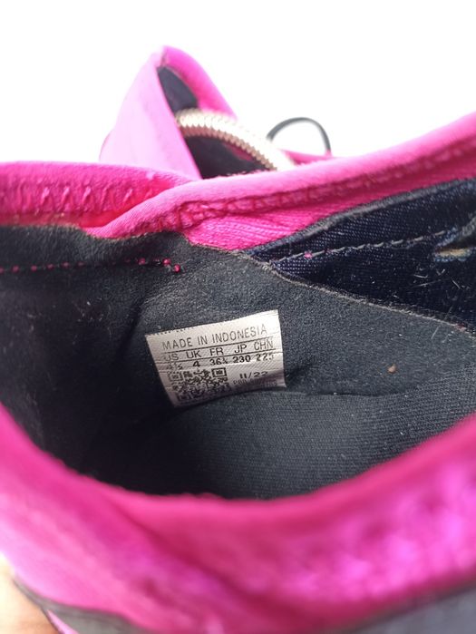 Сороконожки Adidas predator originals 36