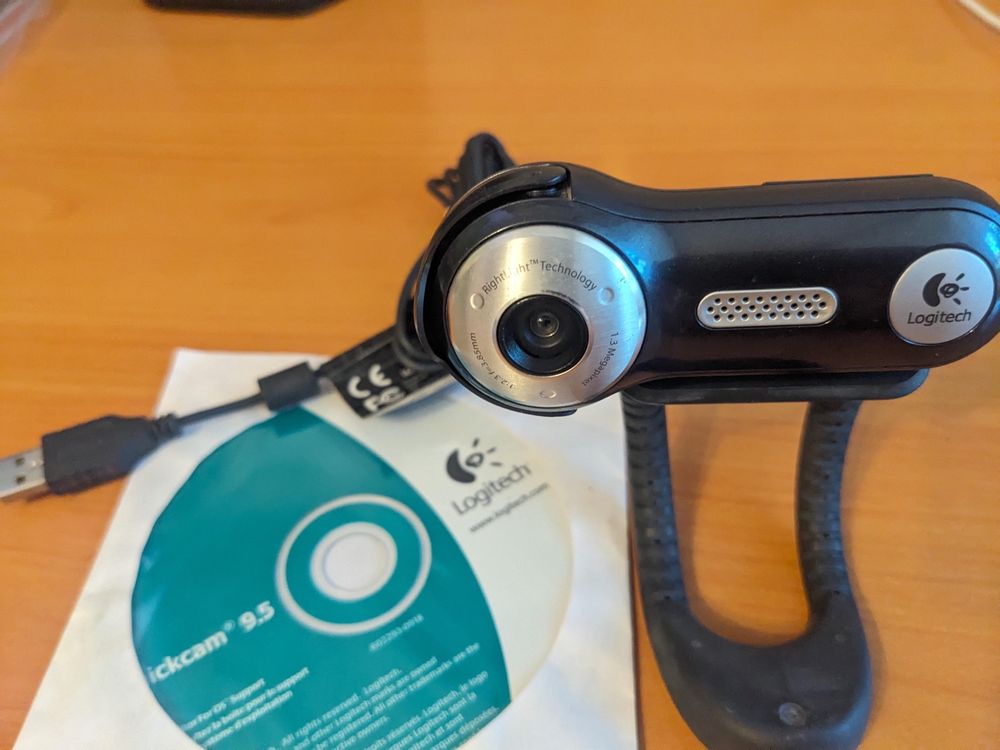 Веб камера Logitech QuickCam Fusion 1,3Mpx