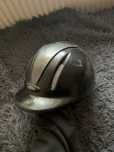 Kask jeździecki.