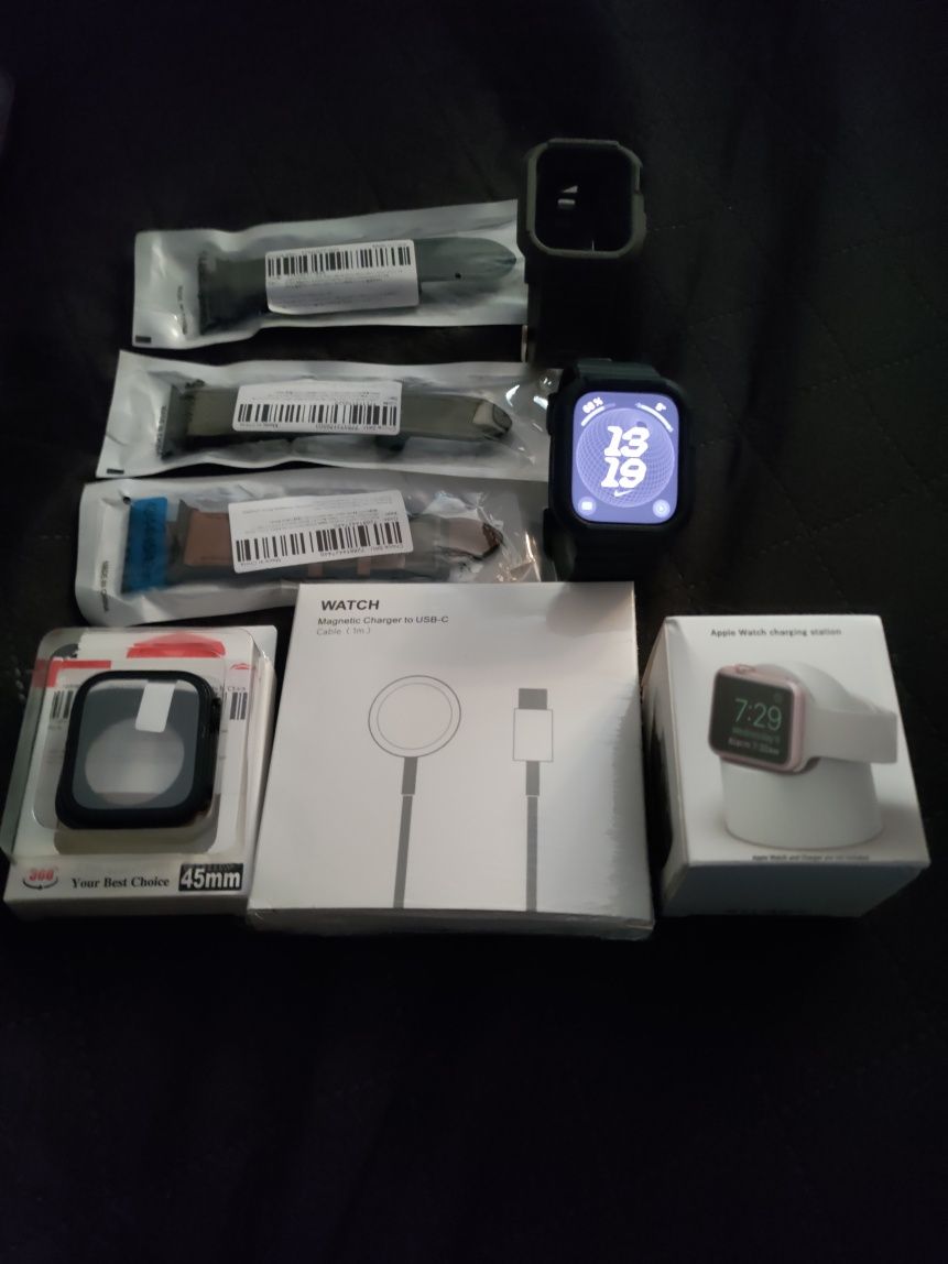 Smartwatch Apple Watch 8,45mm Gps,czarny.