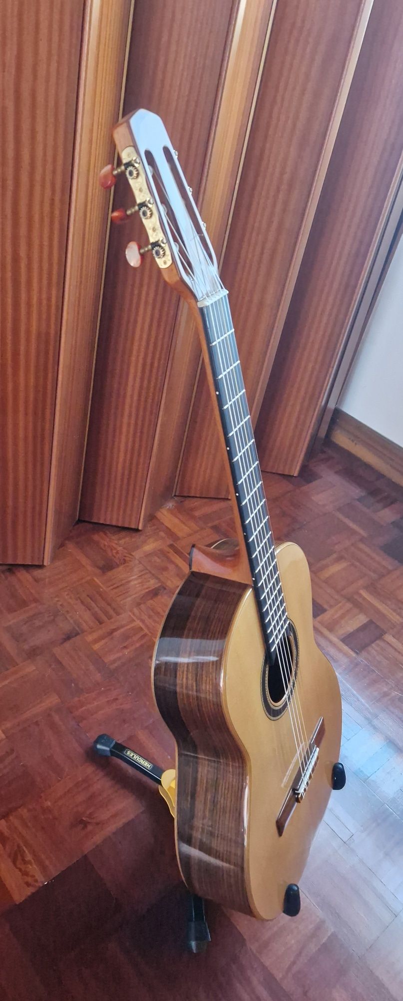 Guitarra clássica Gerónimo Mateos Modelo Escorial