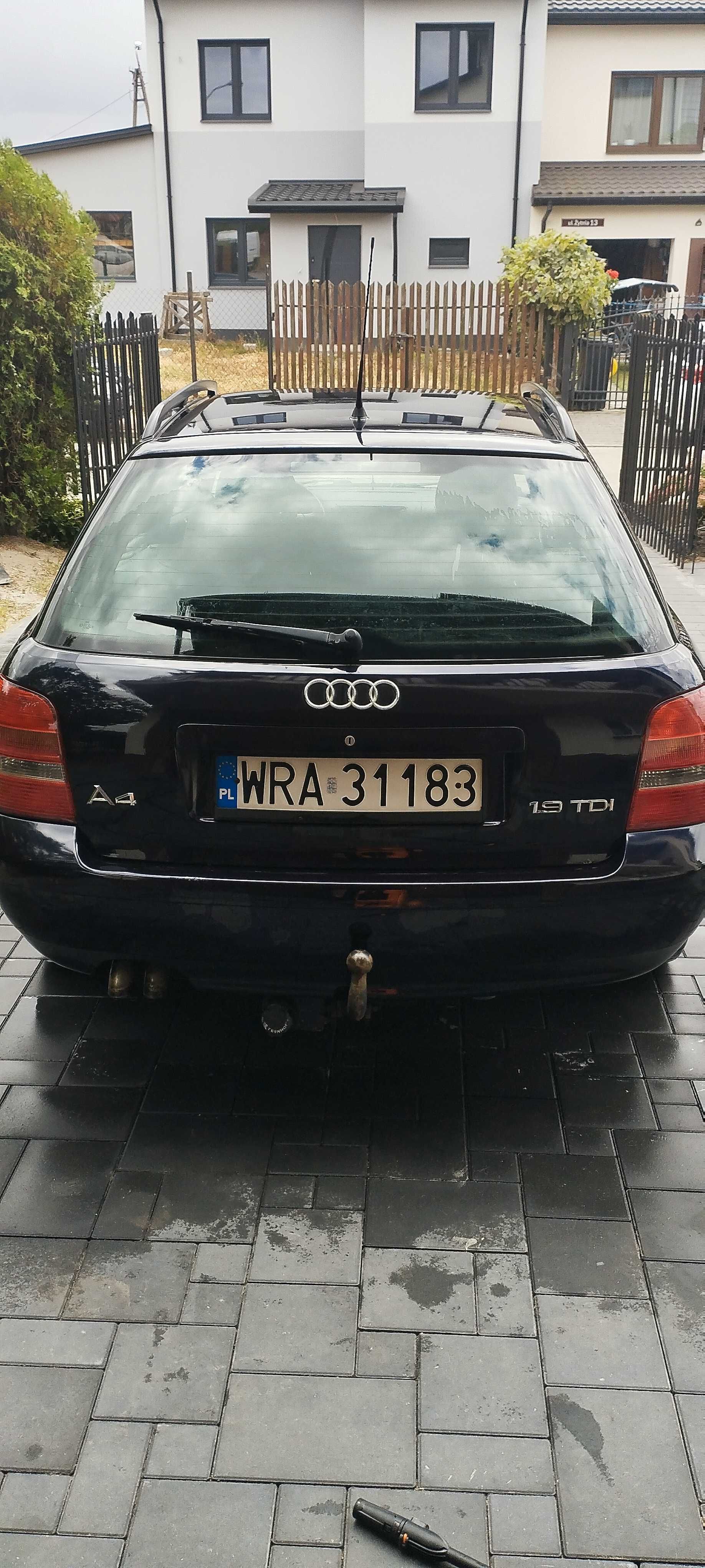 Audi A4 kombi 2001r. 1.9 Tdi
