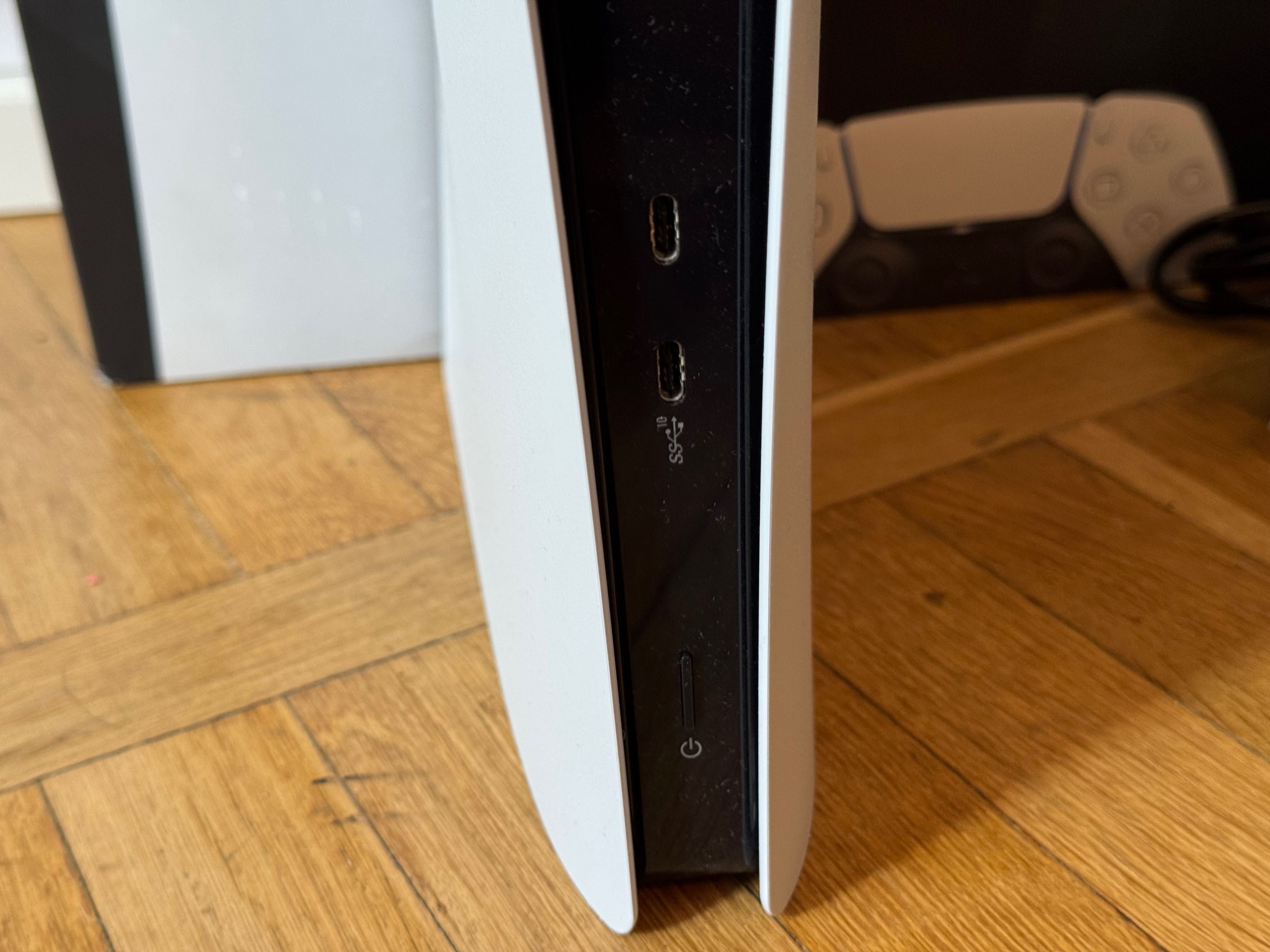 Ігрова приставка Sony PlayStation 5 Slim Digital Edition 1TB + док