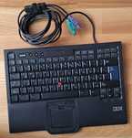 Mała klawiatura IBM PS/2 z touchpadem (serwerowa)