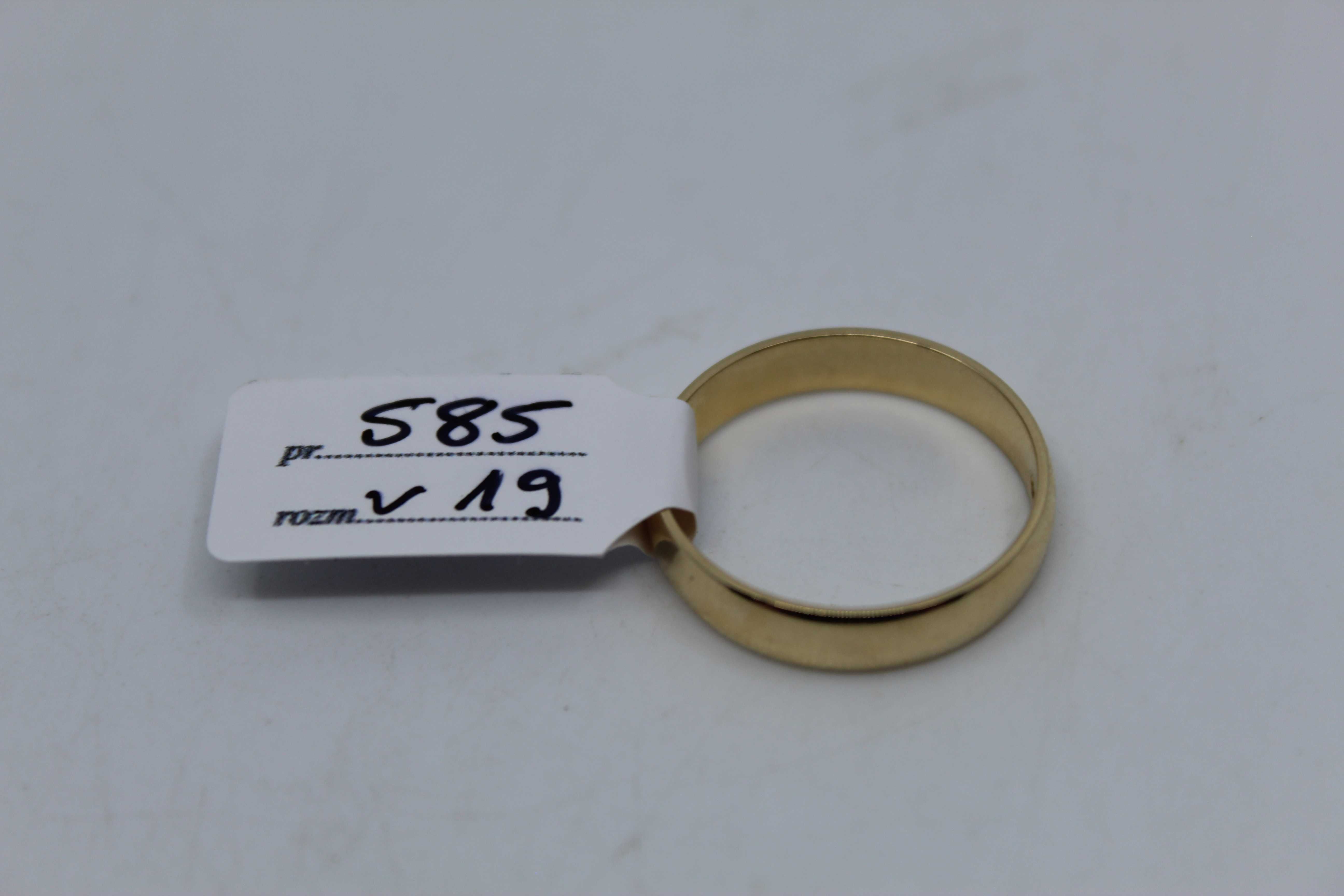 złota obrączka 585 14K 3,54 gram Rozmiar 19 Nowa Okazja