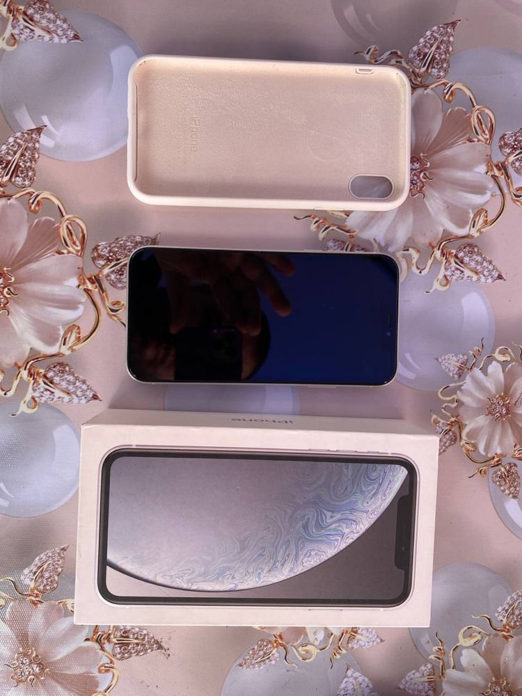 Iphone XR 64 GB состяние 8/10