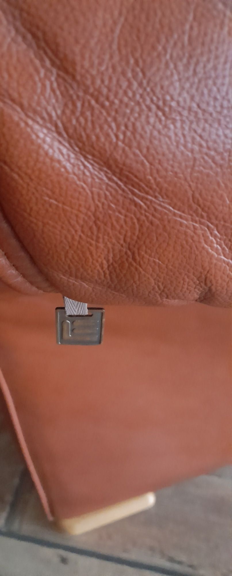 Elegancki wygodny skóra naturalna 3+1+1 wypoczynkowy sofa i fotele