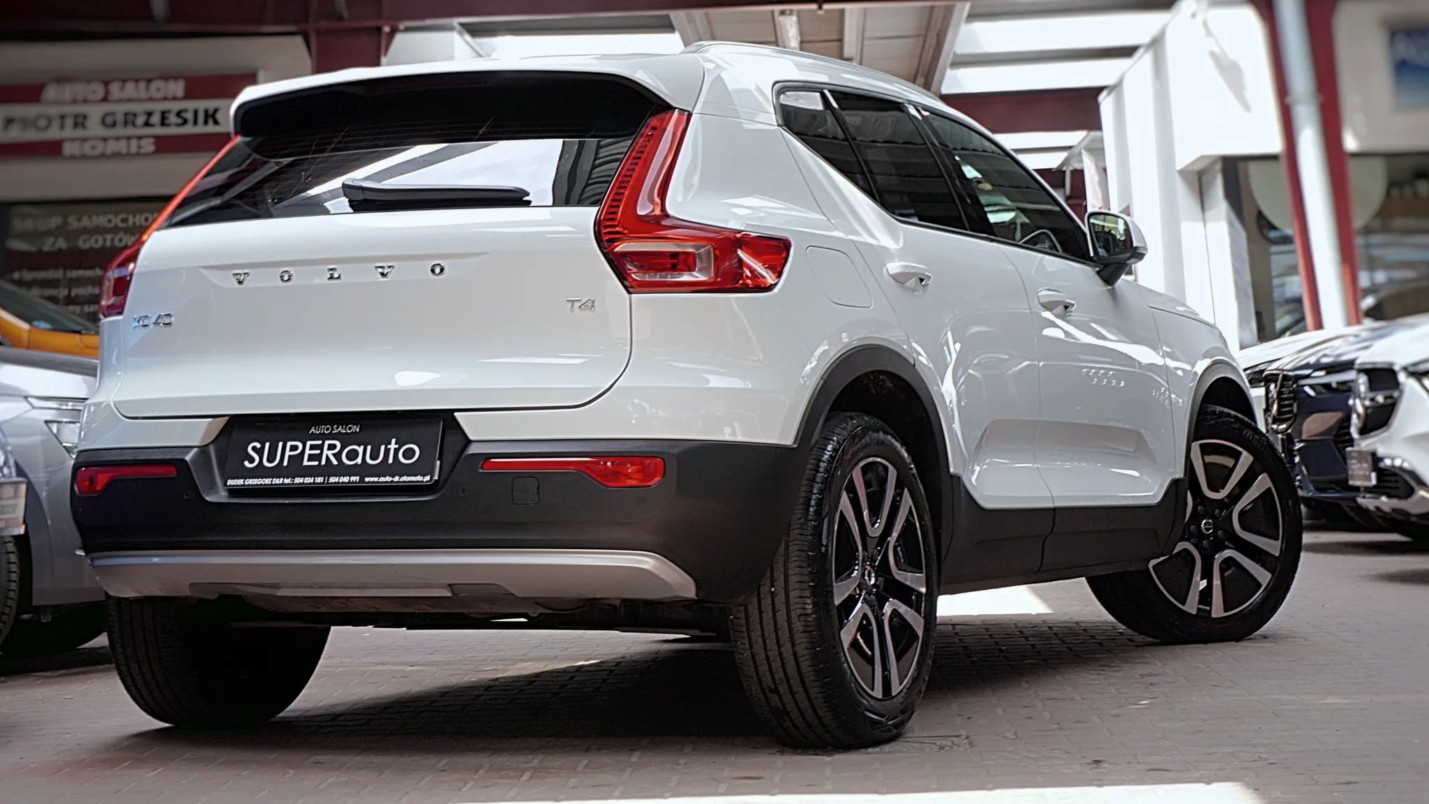 Volvo XC 40 Kraj Bezwypadkowy Serwisowany Automat Android Full Led VAT23