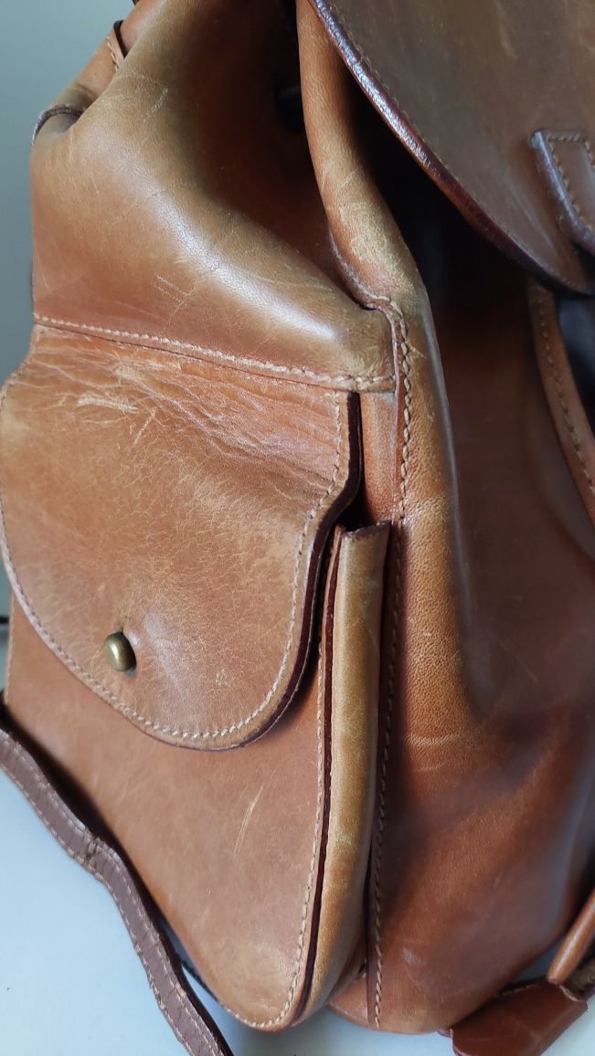 Mochila em pele Ted Benson