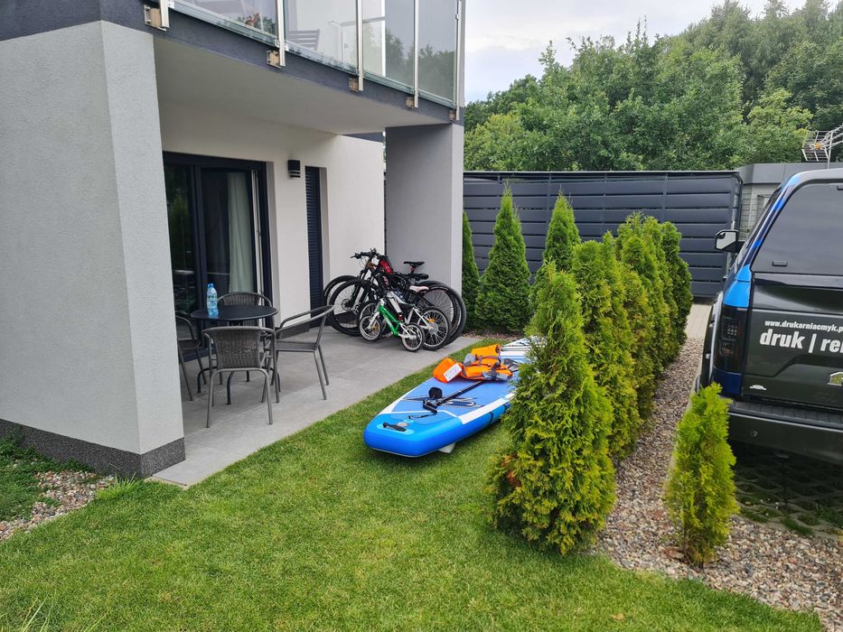 Uroczy apartament z ogródkiem blisko plaży i latarni Niechorze