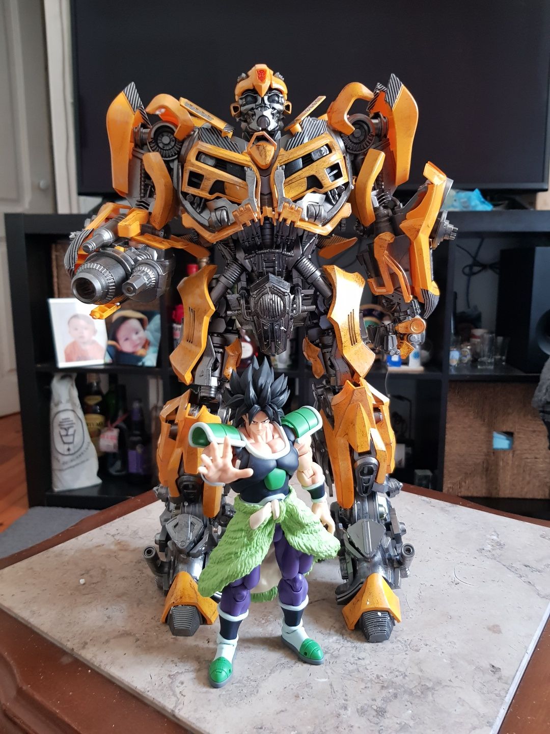 Transformers Bumblebee battle damaged