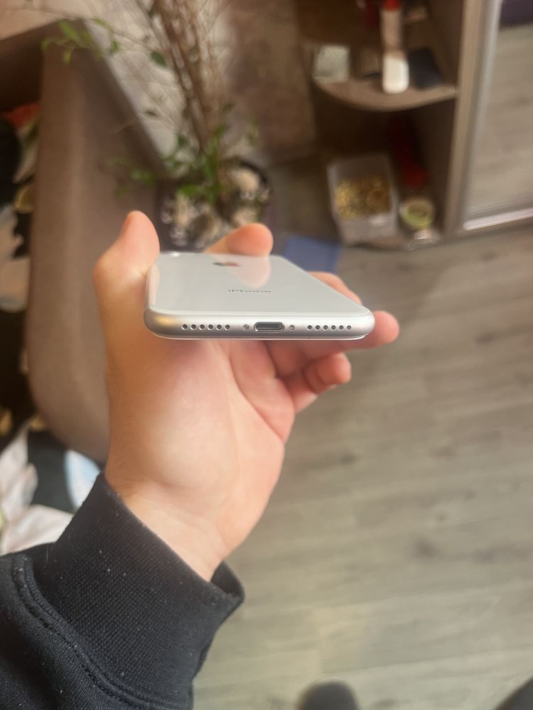 Iphone 8 64Gb Silver