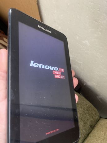 Lenovo A 3500 состояние отличное но виснет на том моменте что на фото