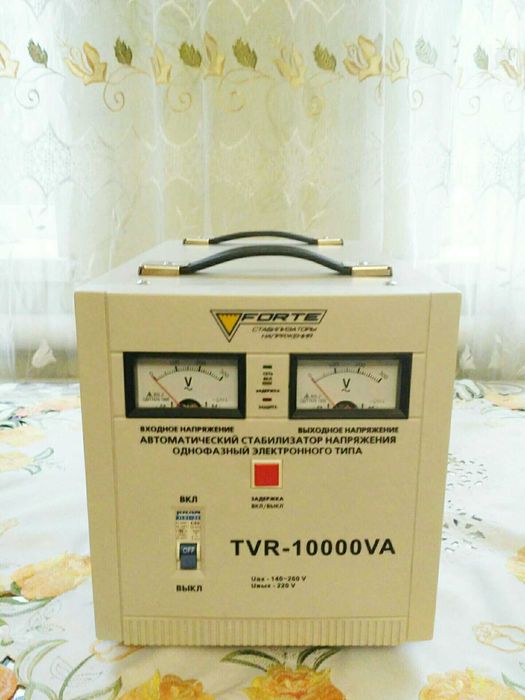 Стабилизатор напряжения FORTE TVR - 10000 VA