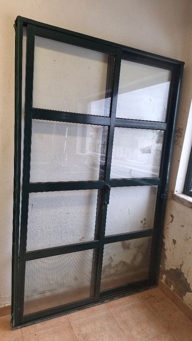 Janelas e porta de aluminio