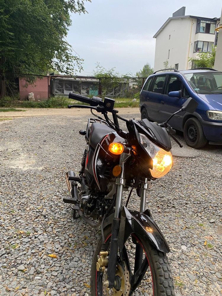 Мотоцикил Spark 125 cc