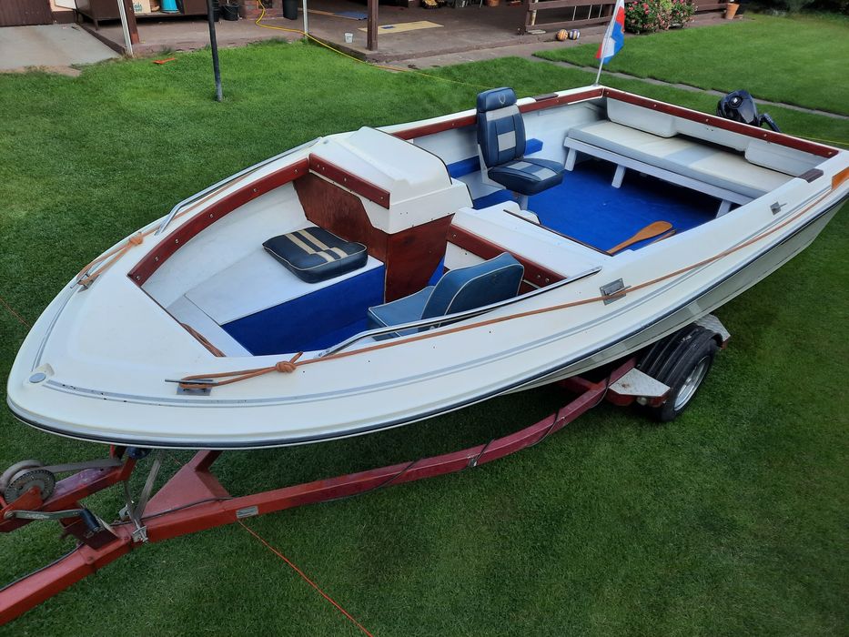 Łódź motorowa,  wędkarska , silnik , przyczepa. Kompletna