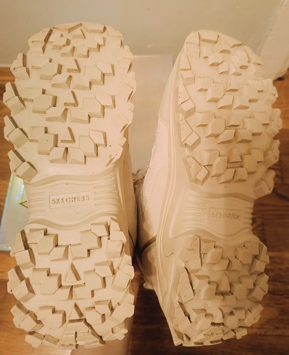 Жіночі черевики Skechers 41 розмір