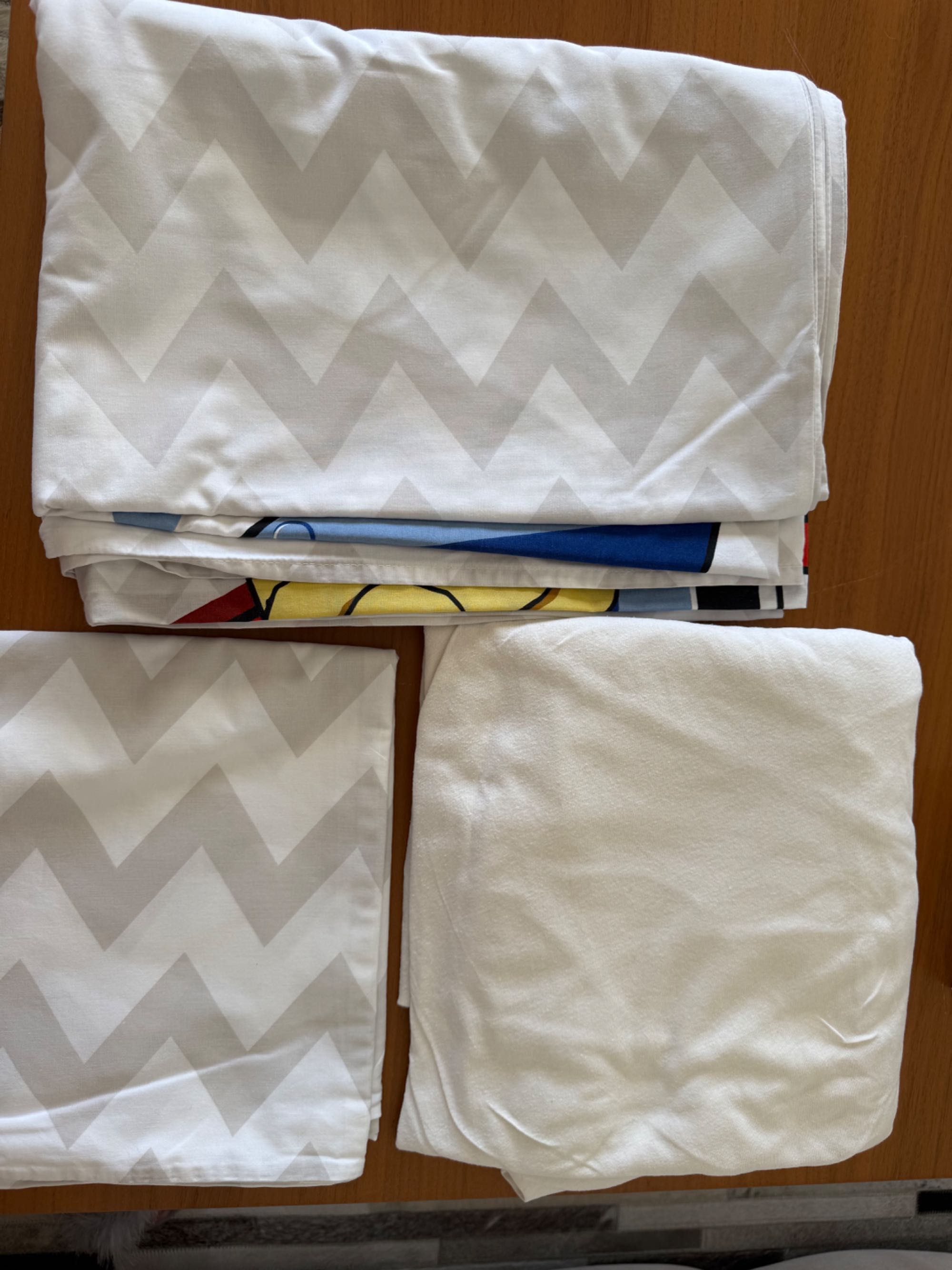 Roupa de cama para cama individual / Single Bed Linen  (90 x 200 cm)