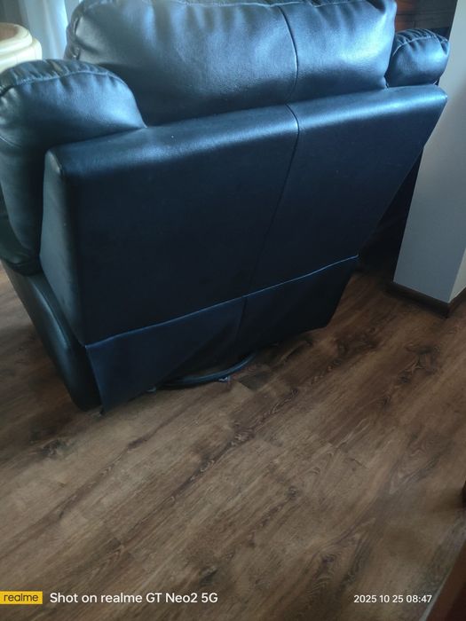 Fotel skórzany rozkładany