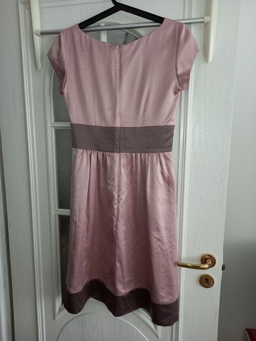 Sukienka atlasowa Beata Cupriak r.36