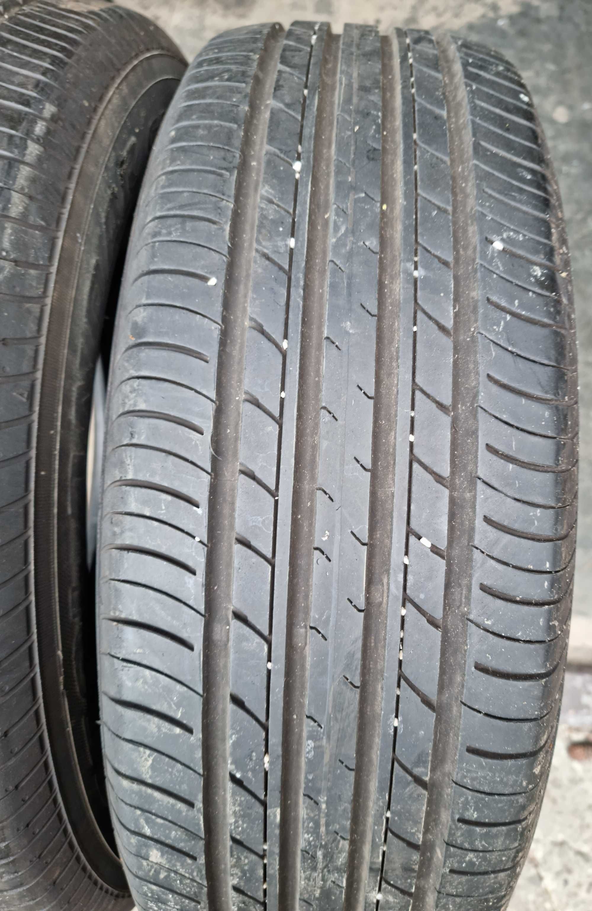 225/65R17 Yokohama Geolander G98 * Lato * 2017r * 2 sztuki **# 212 K