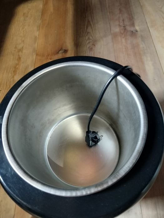 Kociołek do podgrzewania