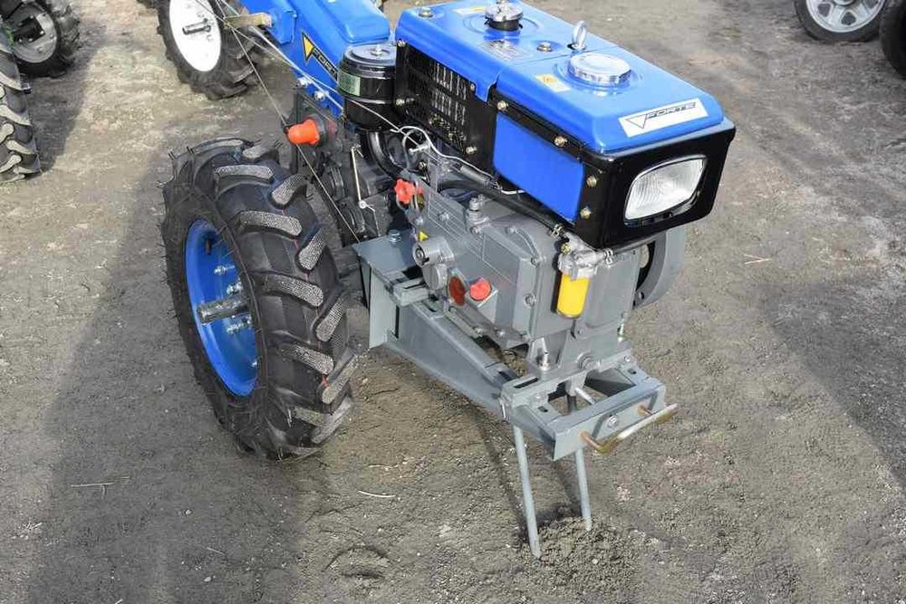 Мотоблок FORTE МД-81 LUX (8 к.с.) + фреза! ручний старт! дизель!